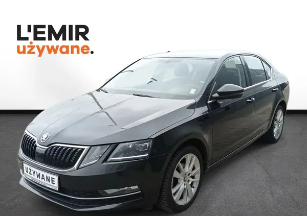 skoda octavia Skoda Octavia cena 59900 przebieg: 130300, rok produkcji 2017 z Dąbrowa Tarnowska